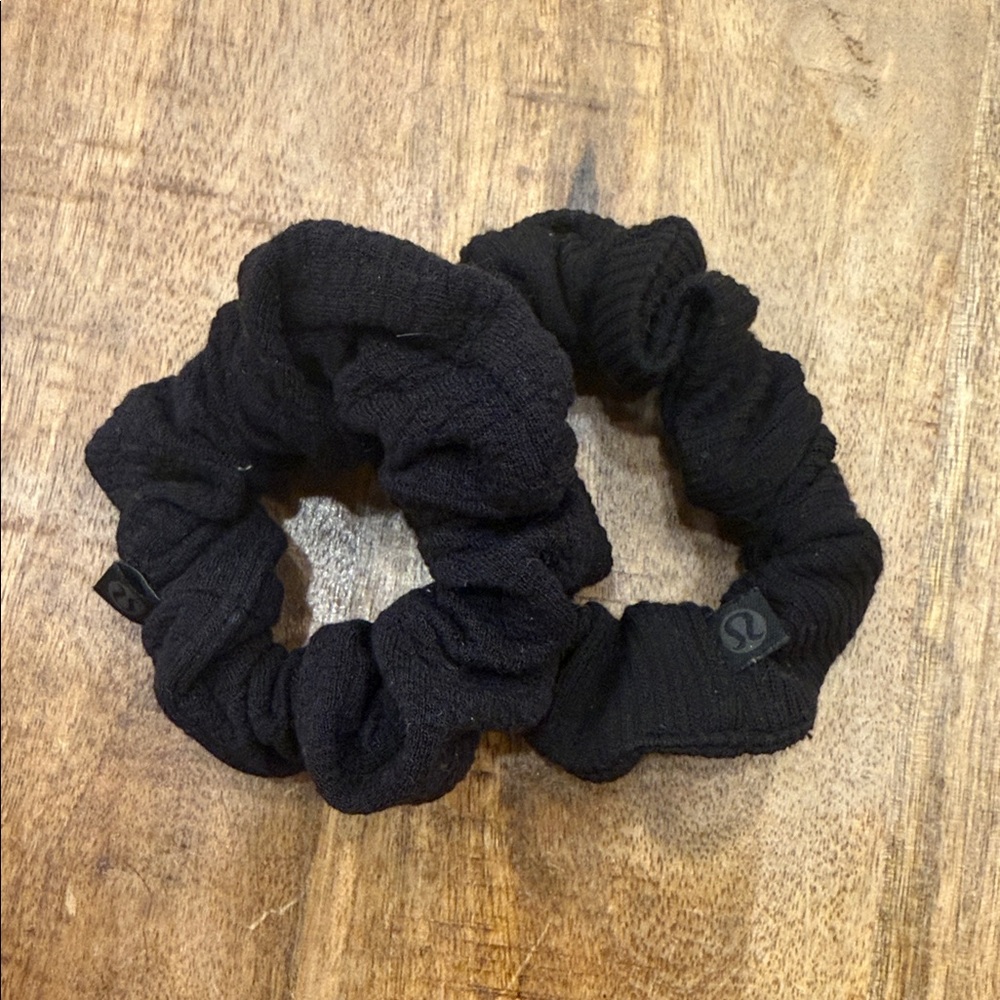 lululemon athletica Black Hair Scrunchies